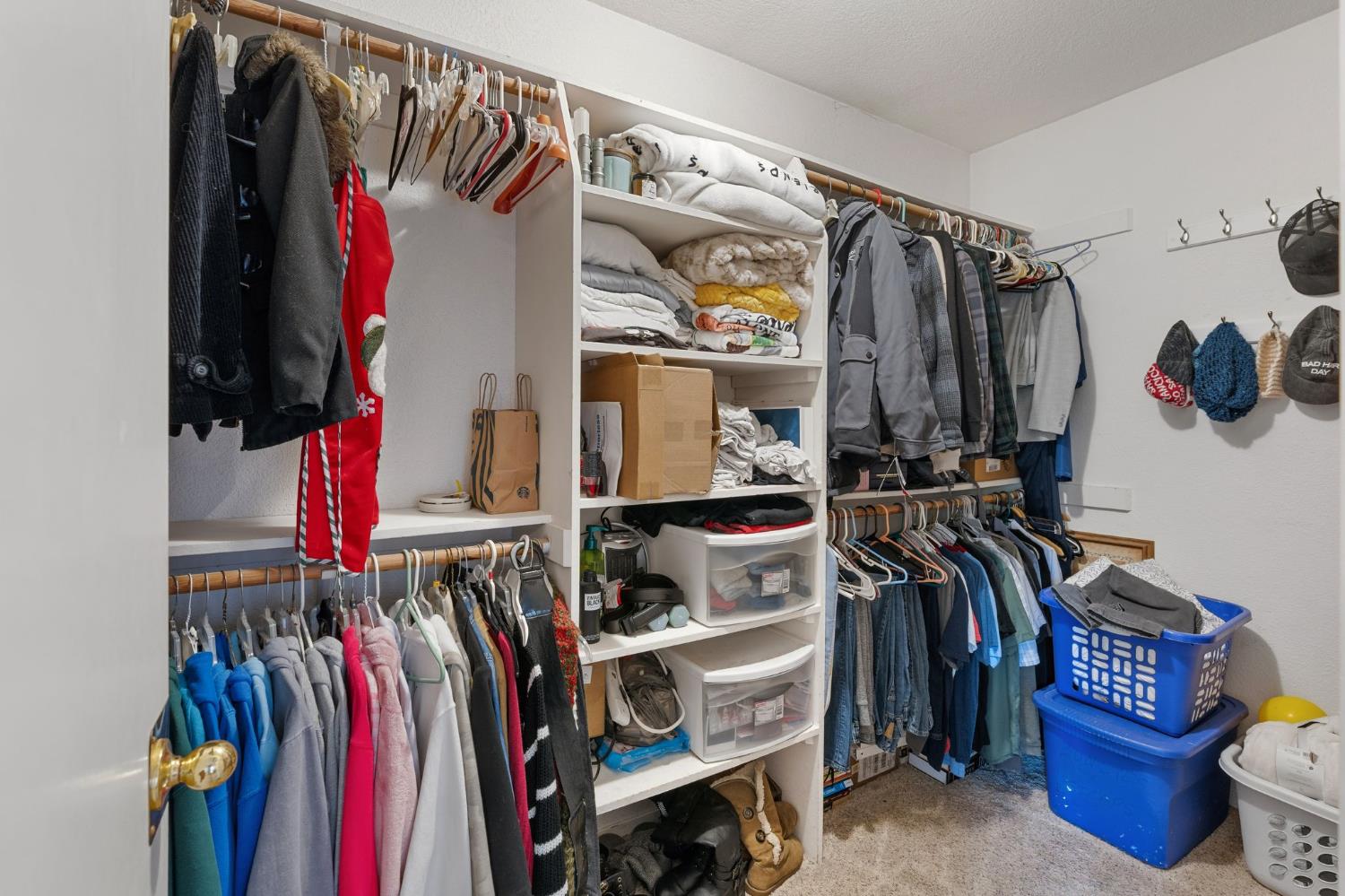 4504 Marble Way Carmichael, CA 95608 - Photo 16 of 36