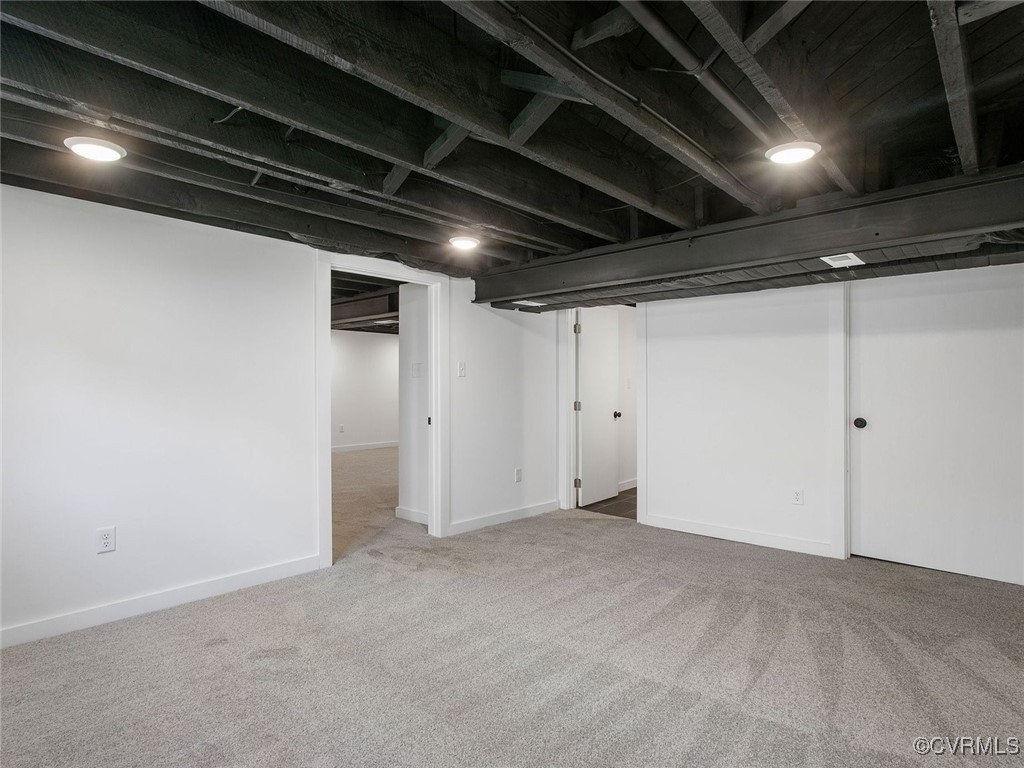 109 Overbrook Road Richmond, VA 23222 - Photo 25 of 47 a view of an empty room