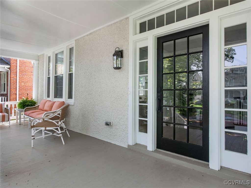 109 Overbrook Road Richmond, VA 23222 - Photo 4 of 47