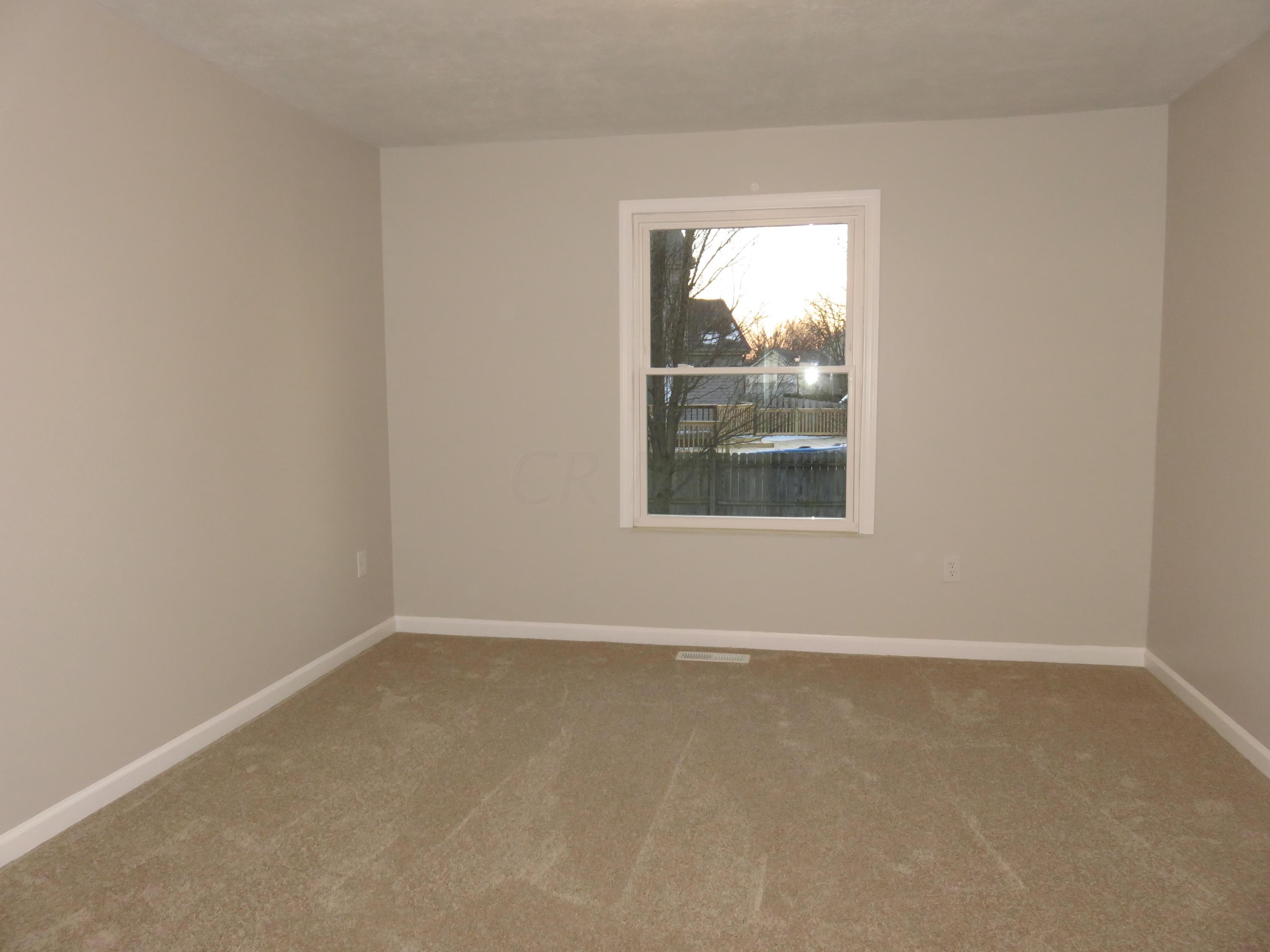 835 Prairie Road Galloway, OH 43119 - Photo 9 of 28 Gallery Image 9