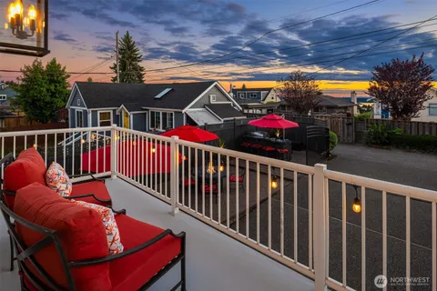 $1,398,000 | 5625 35th Avenue Southwest, Seattle, WA 98126
