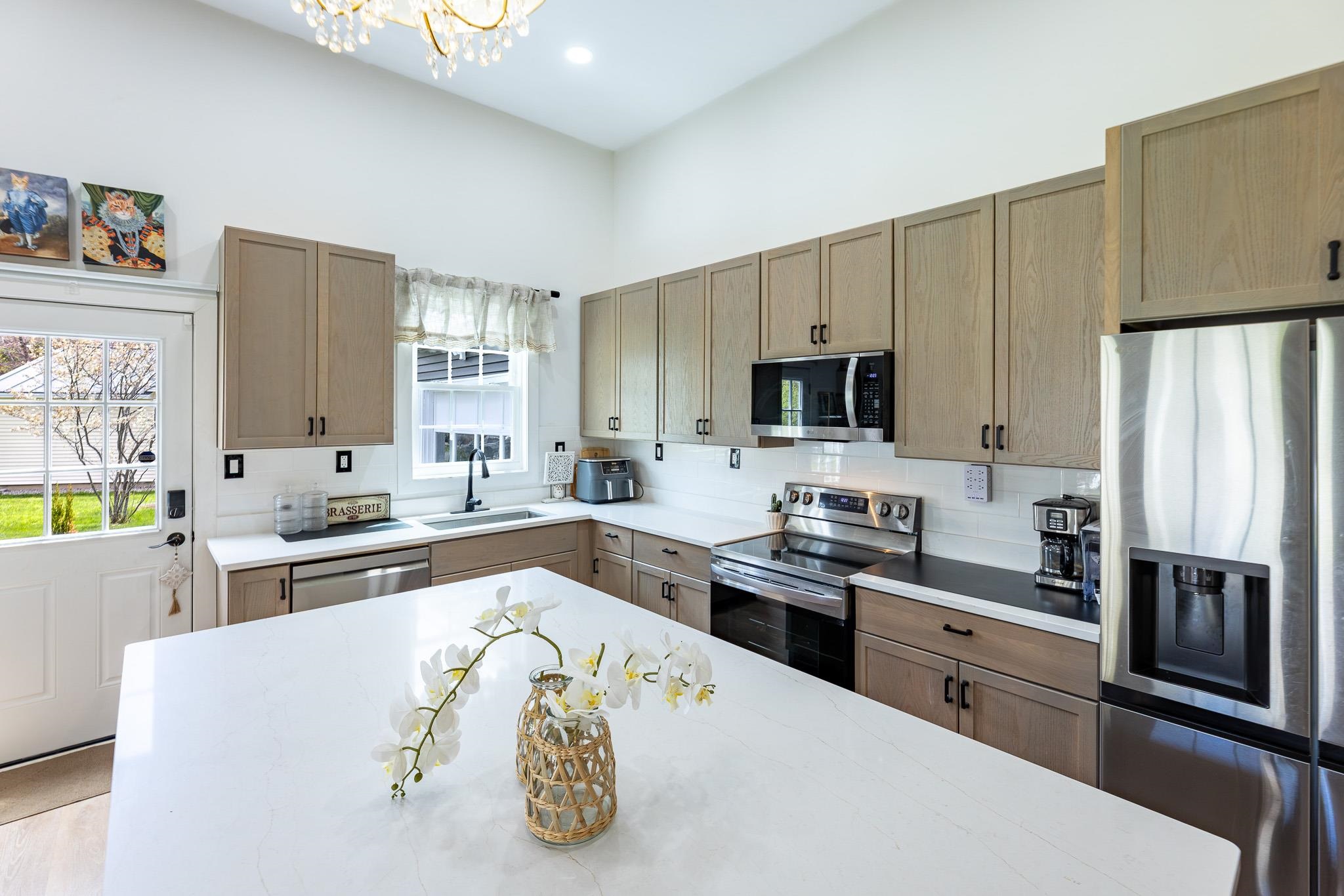 12 Dresden Road Hanover, NH 03755 - Photo 6 of 40