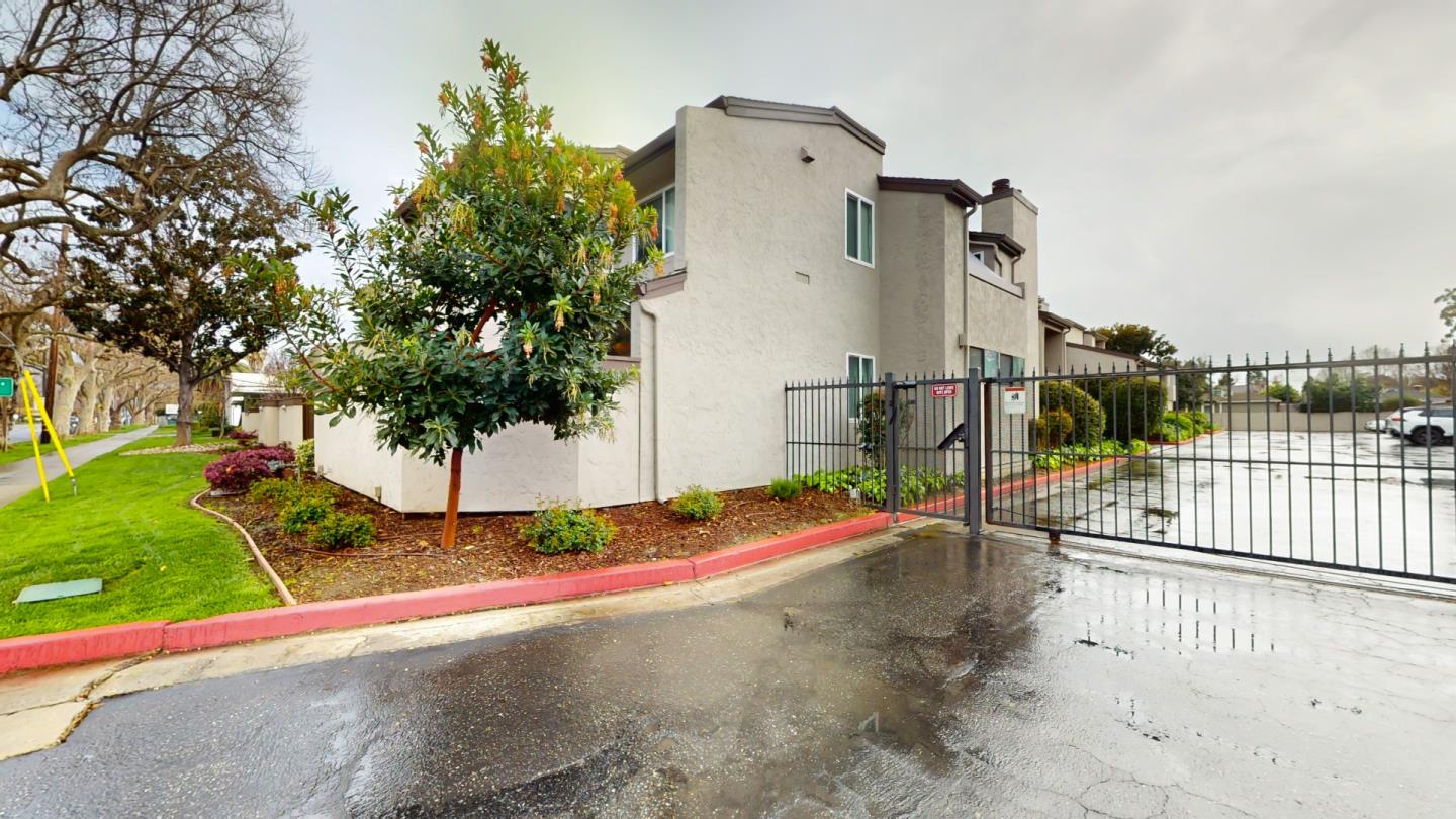 2201 The Alameda, Unit 27 Santa Clara, CA 95050 - Photo 24 of 25 a view of a park with iron fence
