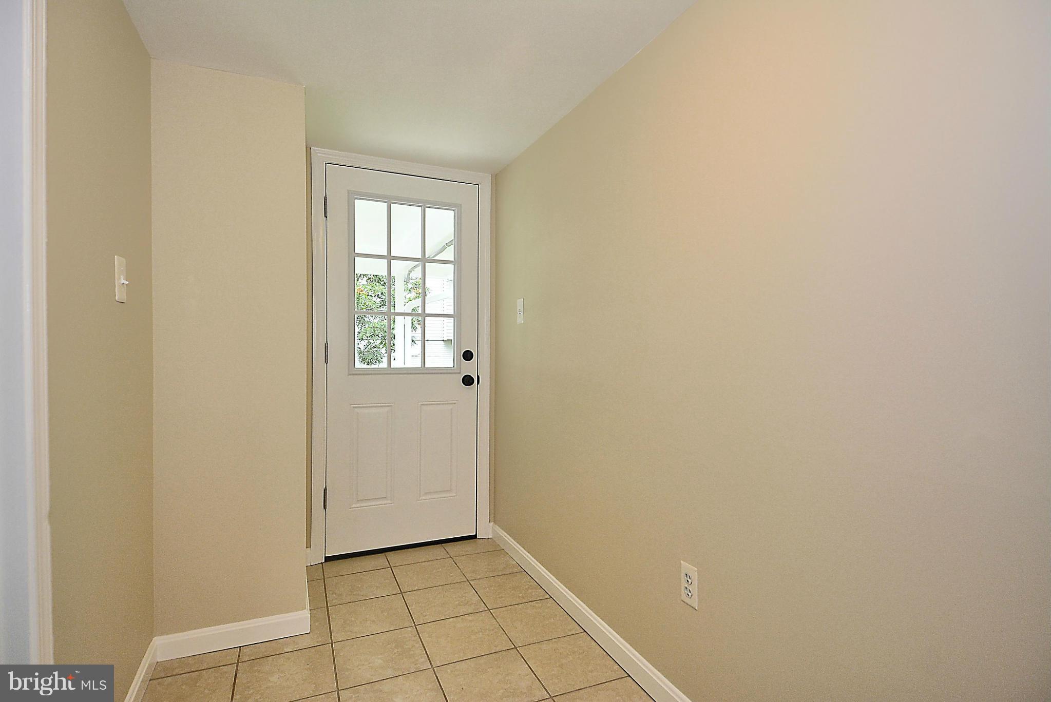16201 Kent Road Laurel, MD 20707 - Photo 14 of 30 Mud Room, Entrance off Carport