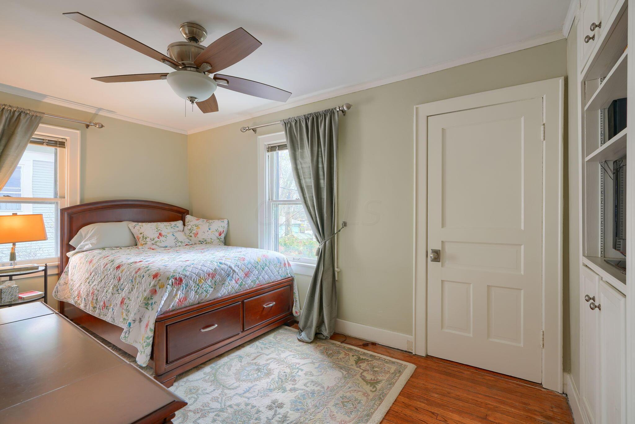131 East Pacemont Road Columbus, OH 43202 - Photo 26 of 36 131 E Pacemont (35)