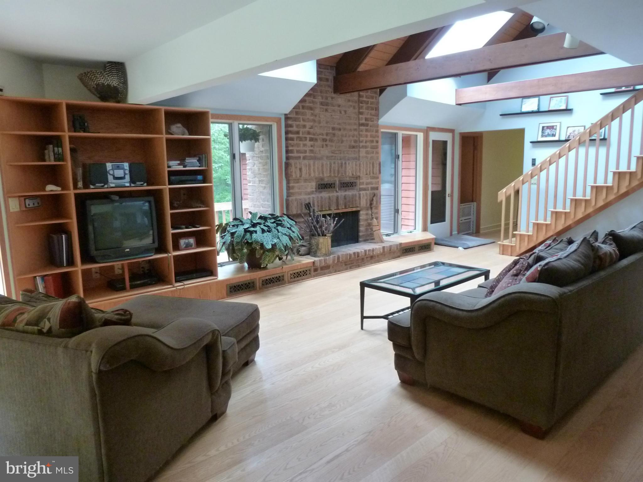21149 Park Hall Road Boonsboro, MD 21713 - Photo 5 of 30 28 X 17 w/skylights & built-in TV center