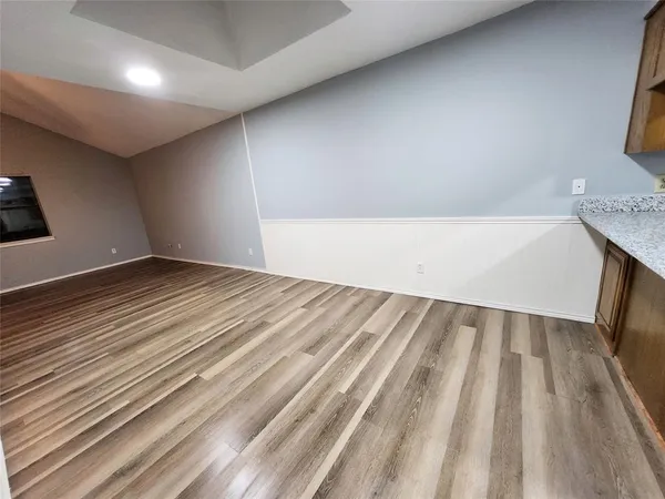 $1,750 | 1124 Kathy Lane, Lewisville, TX 75067