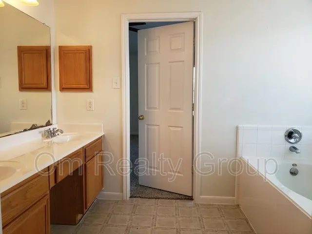 $1,895 | 6655 Stonefort Court, Katy, TX 77449