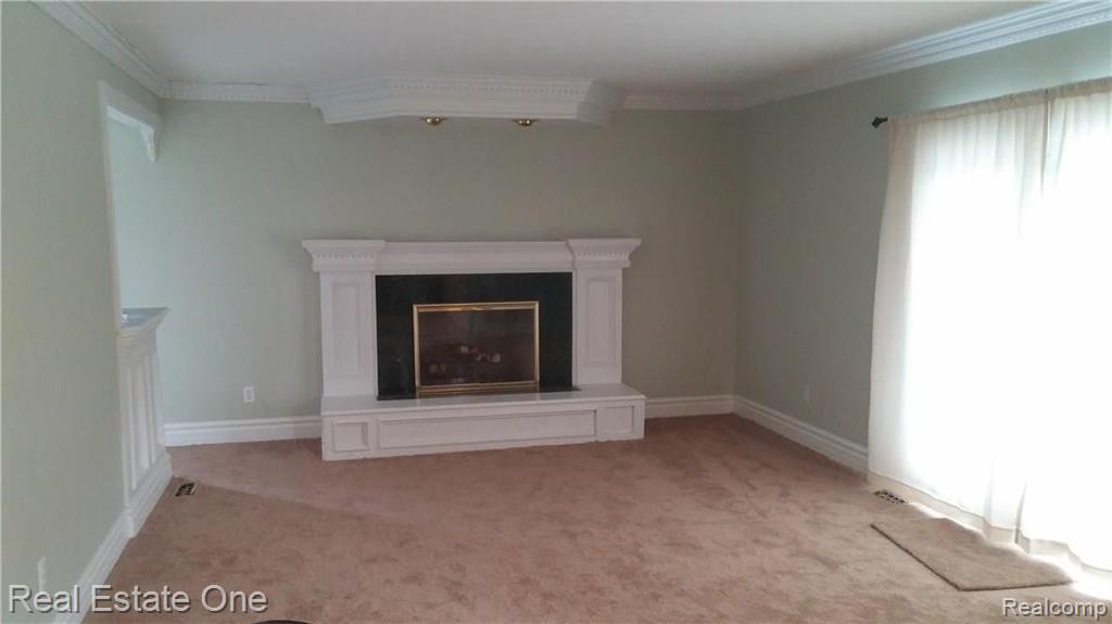 14 Foxboro Drive Rochester Hills, MI 48309 - Photo 11 of 20