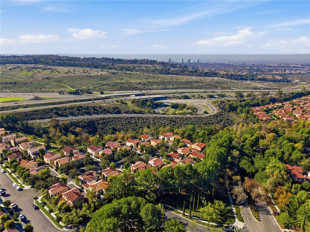 27 Gardenpath Irvine, CA 92603 - Photo 34 of 34 a view of a city with lots of trees