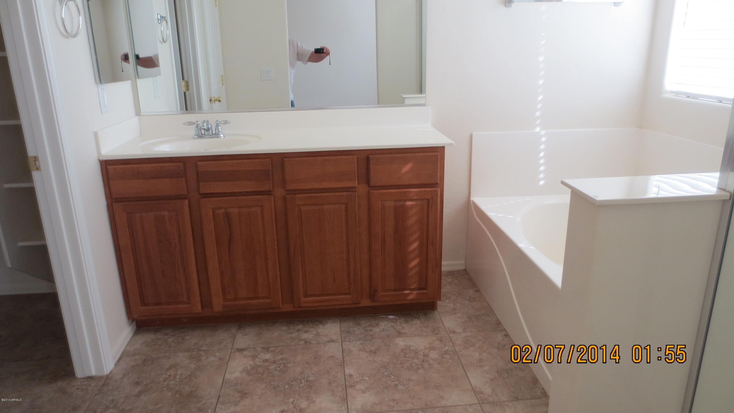 45387 West Applegate Road Maricopa, AZ 85139 - Photo 9 of 19 applegate 2014-02-07 010