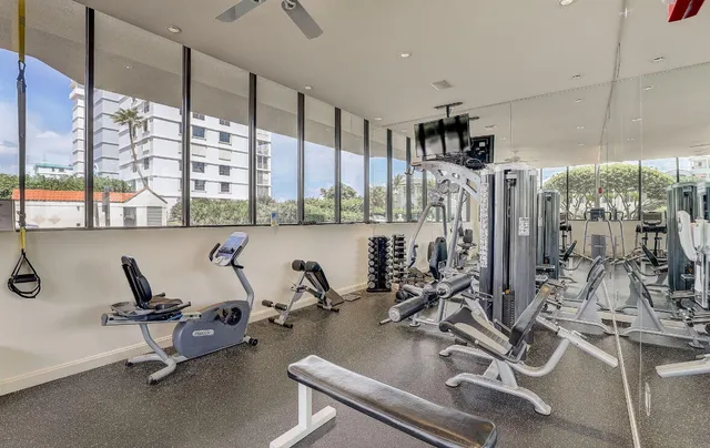 $1,750,000 | 800 Ocean Drive, Unit 204, Juno Beach, FL 33408