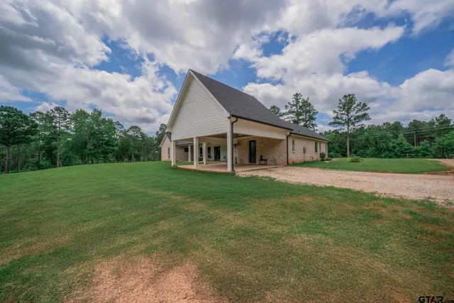 $984,000 | 3333 Highway 204, Jacksonville, TX 75766