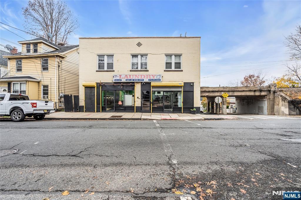 537 Scotland Road, Unit 2 Orange, NJ 07050 - Photo 17 of 17 a view of a building with a street