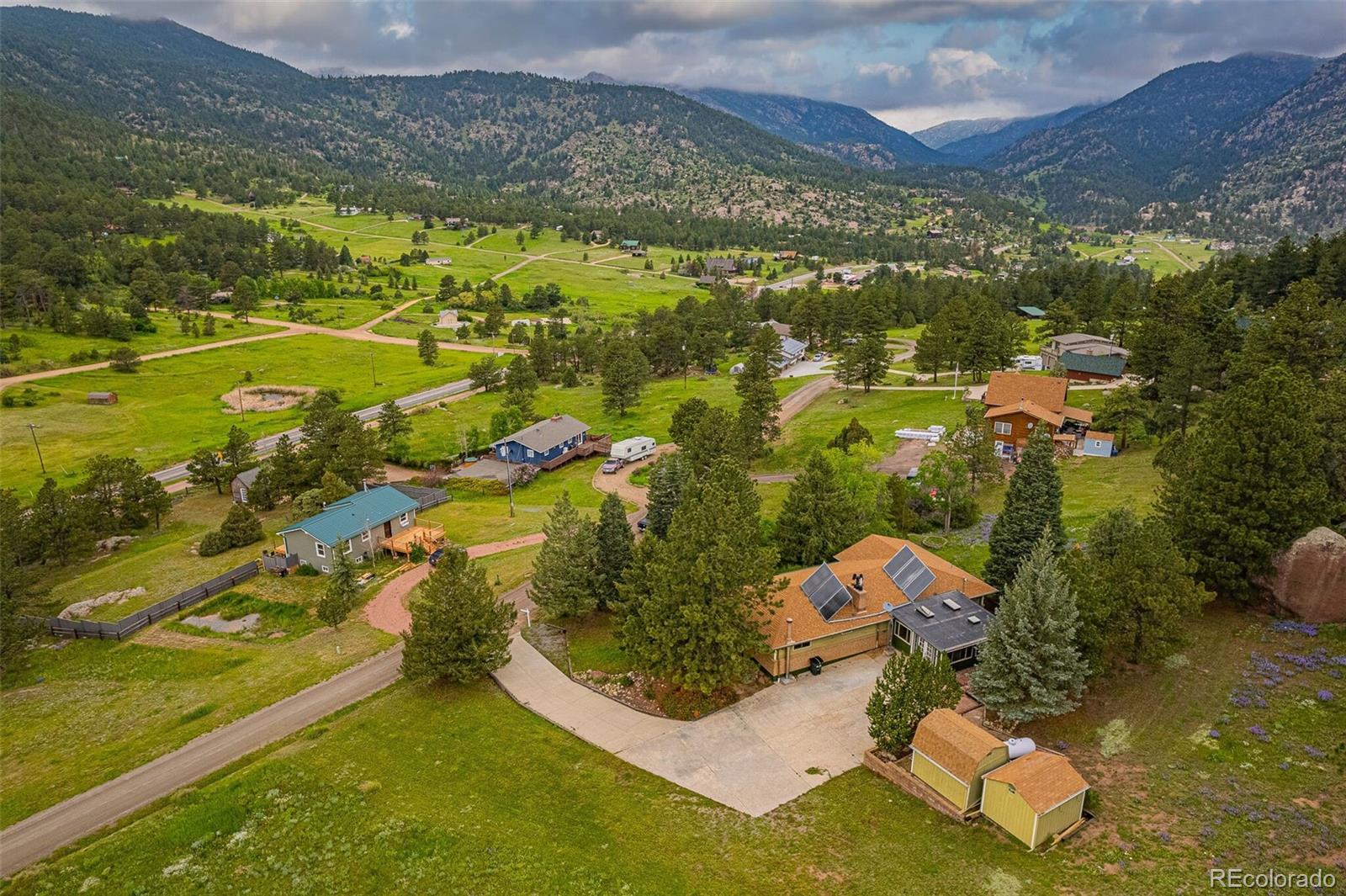 98 Button Rock Road Lyons, CO 80540 - Photo 39 of 40 a view of an ocean and a mountain