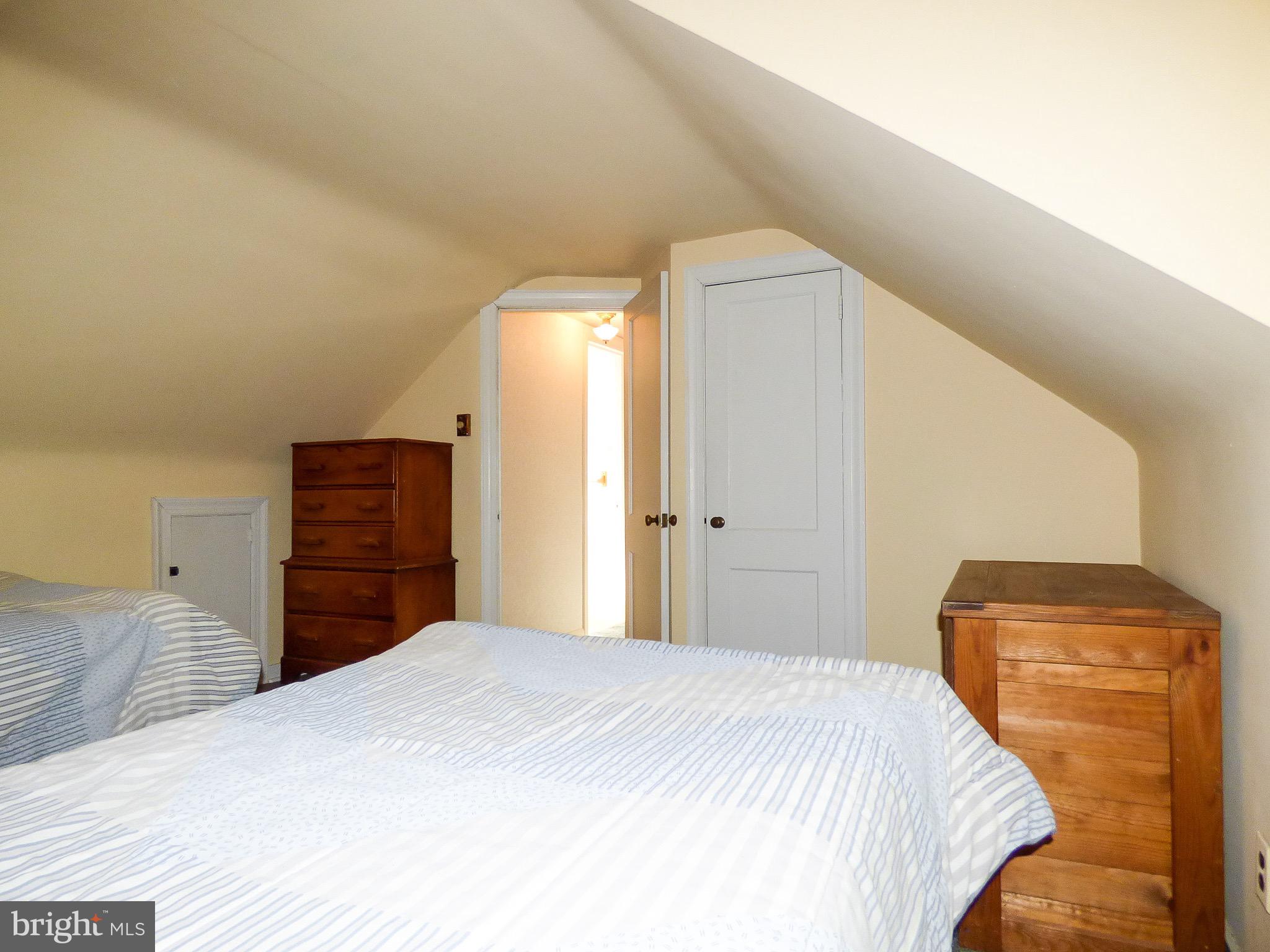 206 Lyndhurst Road York, PA 17402 - Photo 27 of 42 Gallery Image 27