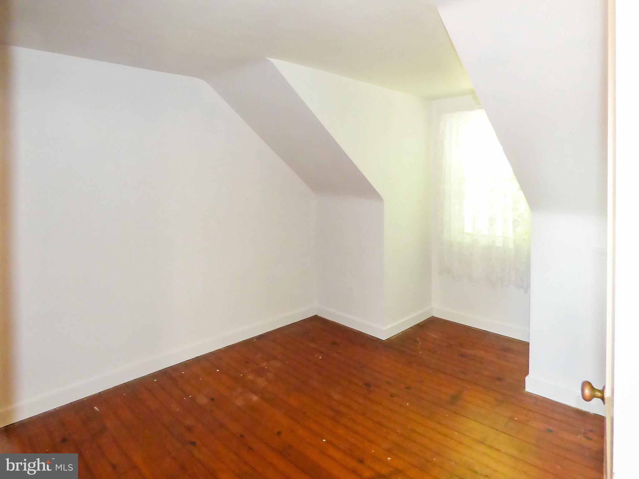 206 Lyndhurst Road York, PA 17402 - Photo 31 of 42 Gallery Image 31