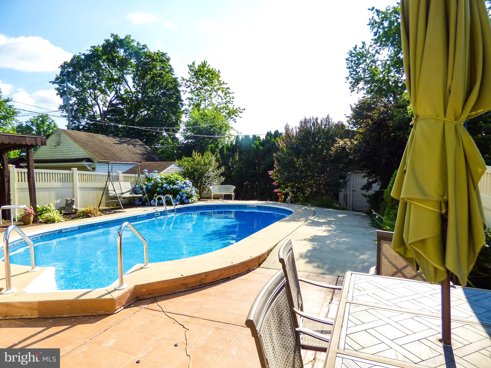 206 Lyndhurst Road York, PA 17402 - Photo 41 of 42 Gallery Image 41
