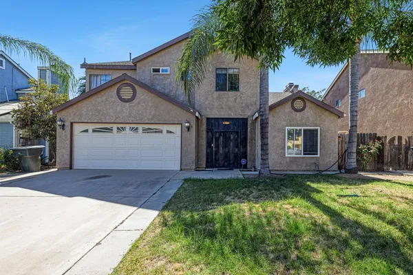 $340,000 | 809 Alpha Street, Tulare, CA 93274