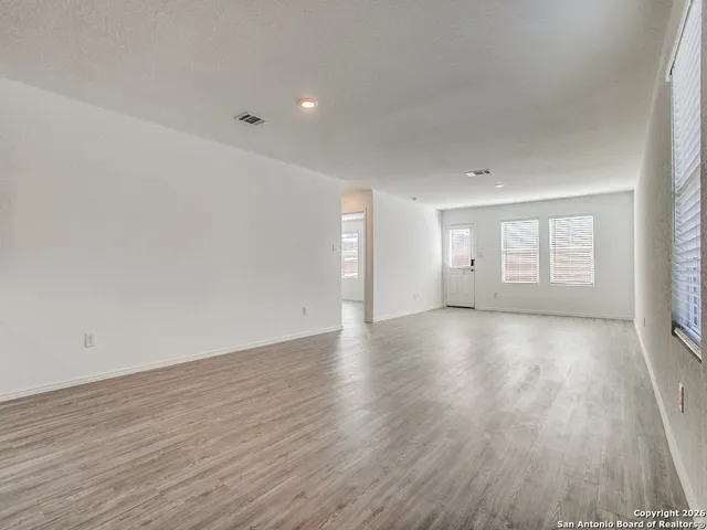 $1,695 | 2902 Gustavo Drive, Converse, TX 78109