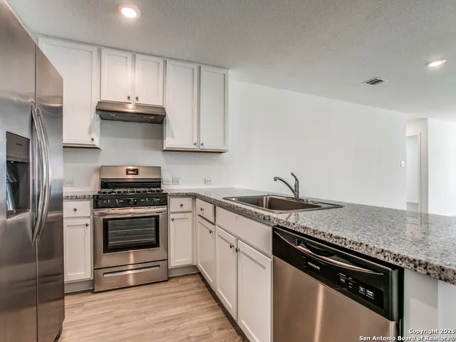 $1,695 | 2902 Gustavo Drive, Converse, TX 78109