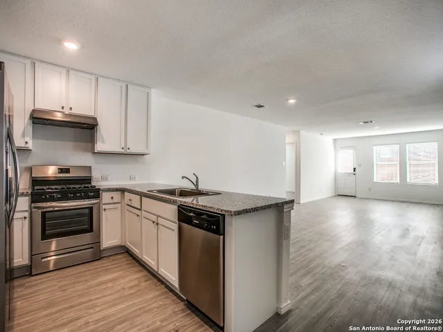 $1,695 | 2902 Gustavo Drive, Converse, TX 78109