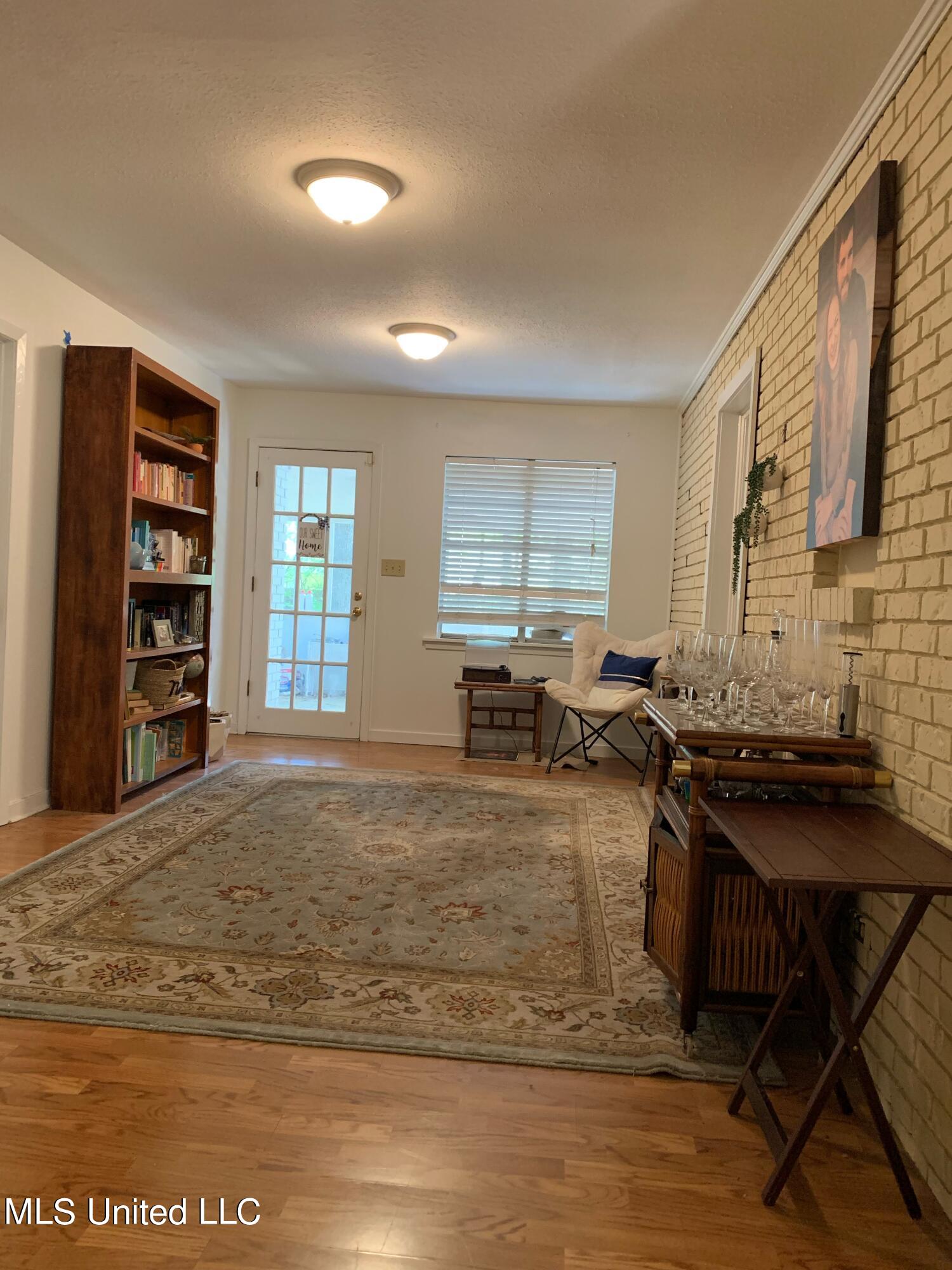 119 St Augustine Drive Madison, MS 39110 - Photo 12 of 23 Office 02