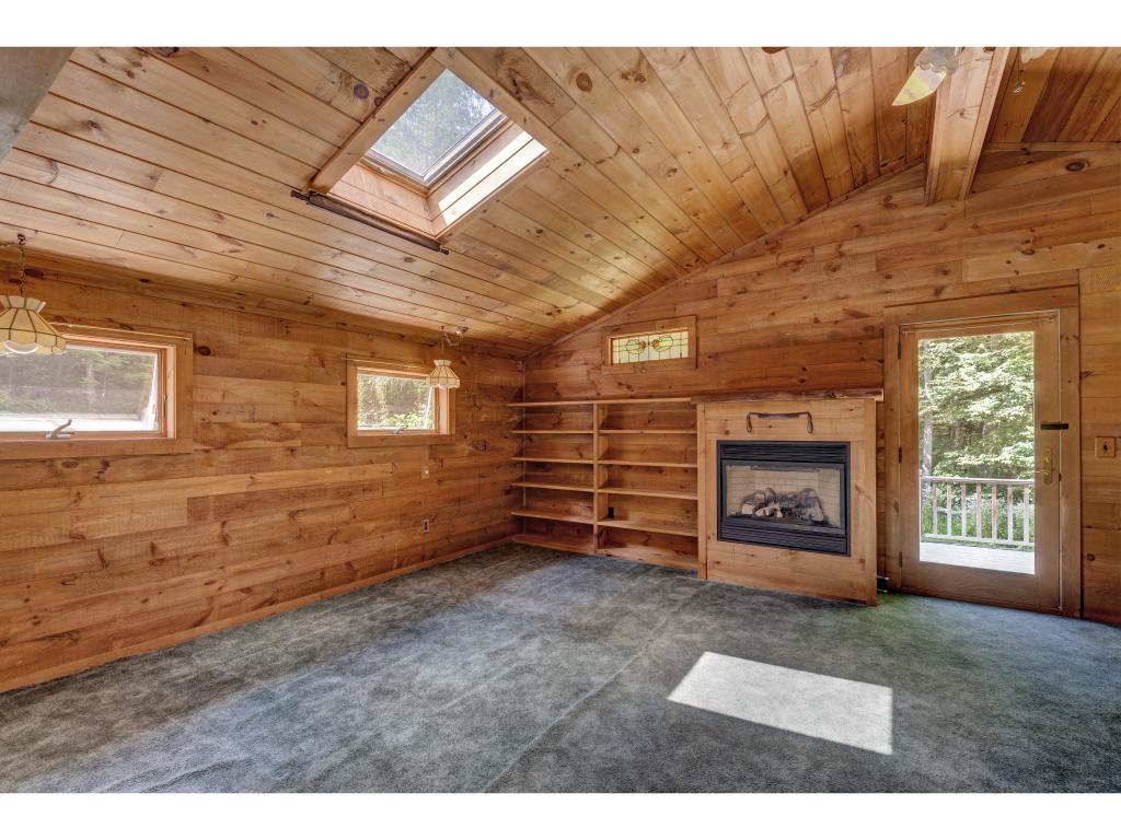 4631 Quechee West Hartford Road Hartford, VT 05001 - Photo 14 of 18 Gallery Image 14