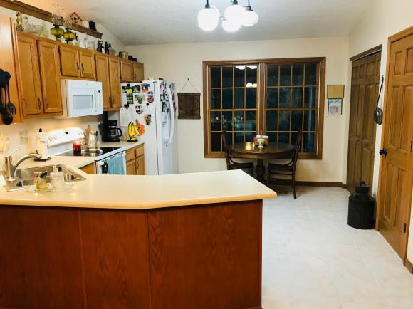 15228 Goose Run Road Aurora, IN 47001 - Photo 5 of 34