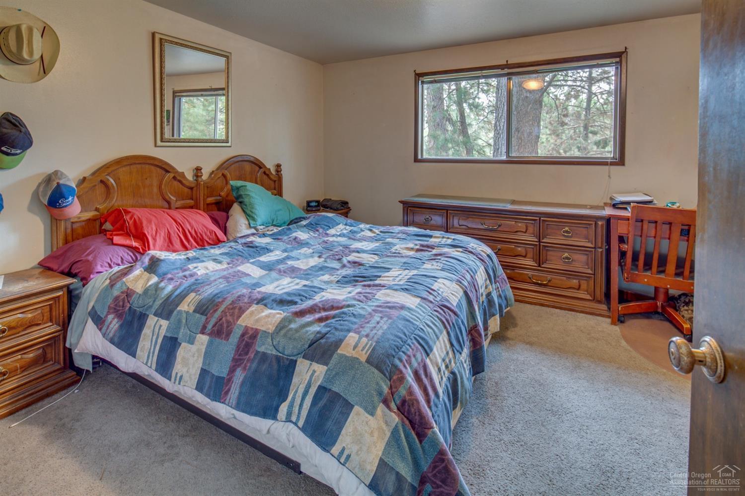 60860 Diamond Road Bend, OR 97702 - Photo 14 of 25 Gallery Image 14