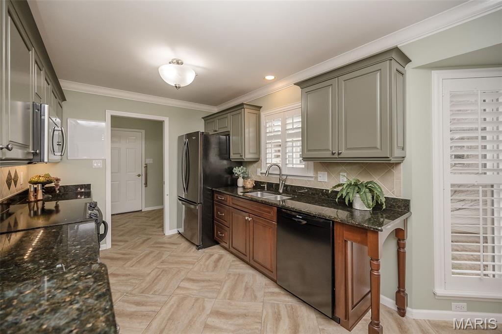 857 Braefield Court Chesterfield, MO 63017 - Photo 13 of 36