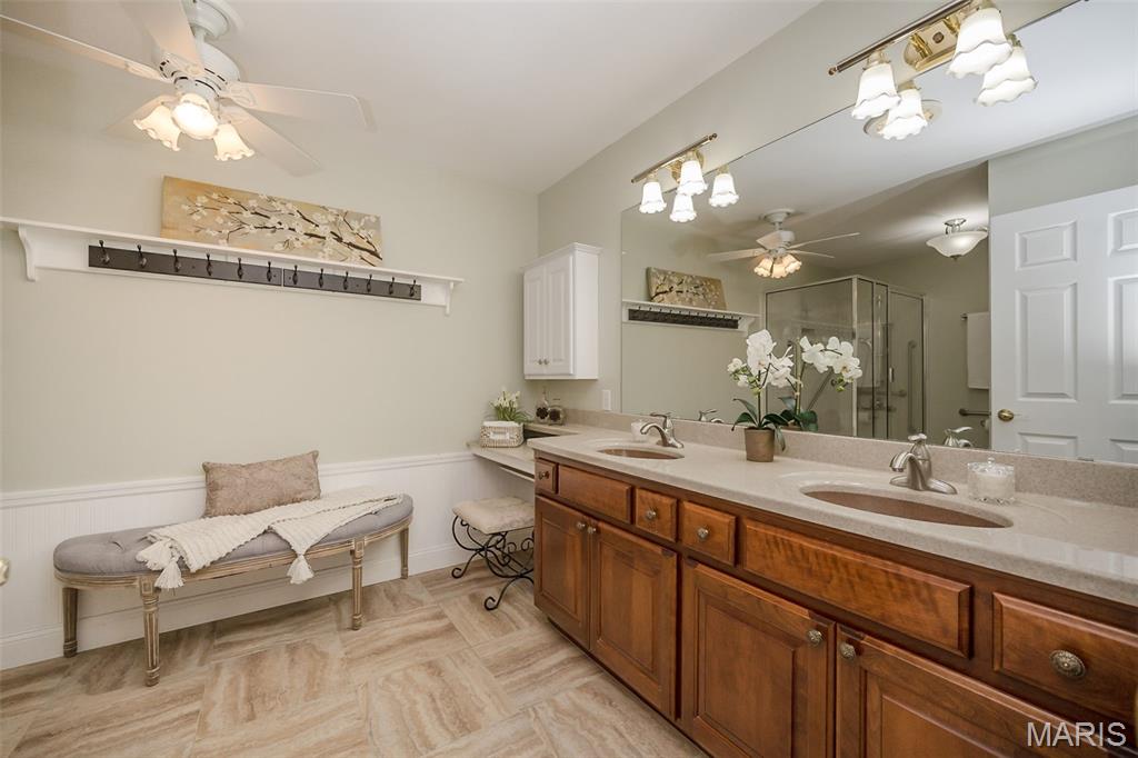 857 Braefield Court Chesterfield, MO 63017 - Photo 19 of 36