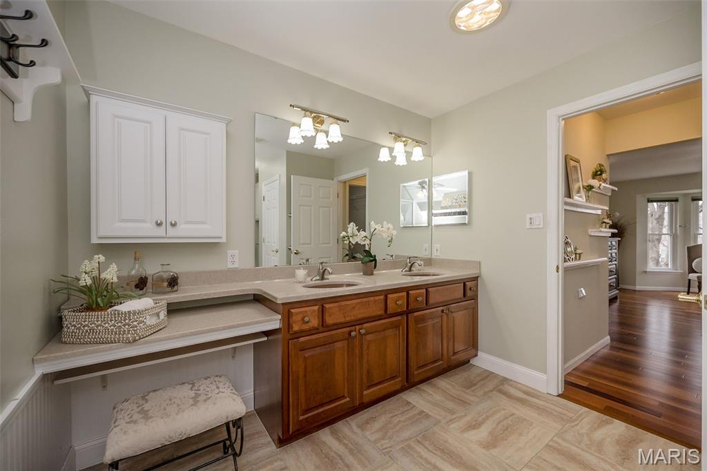 857 Braefield Court Chesterfield, MO 63017 - Photo 21 of 36