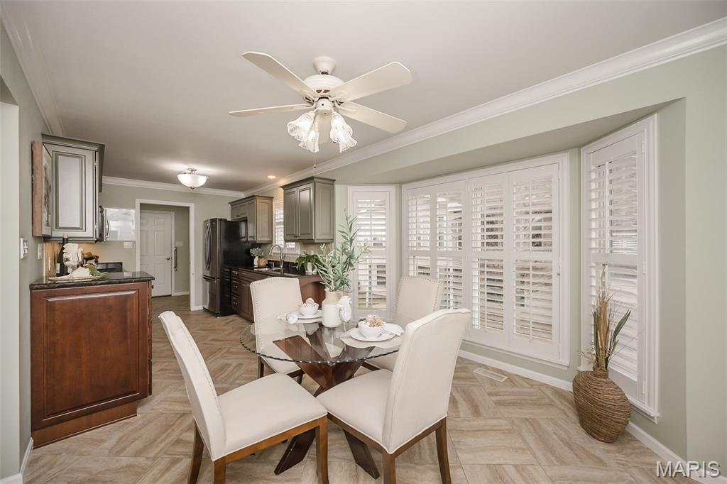 857 Braefield Court Chesterfield, MO 63017 - Photo 10 of 36