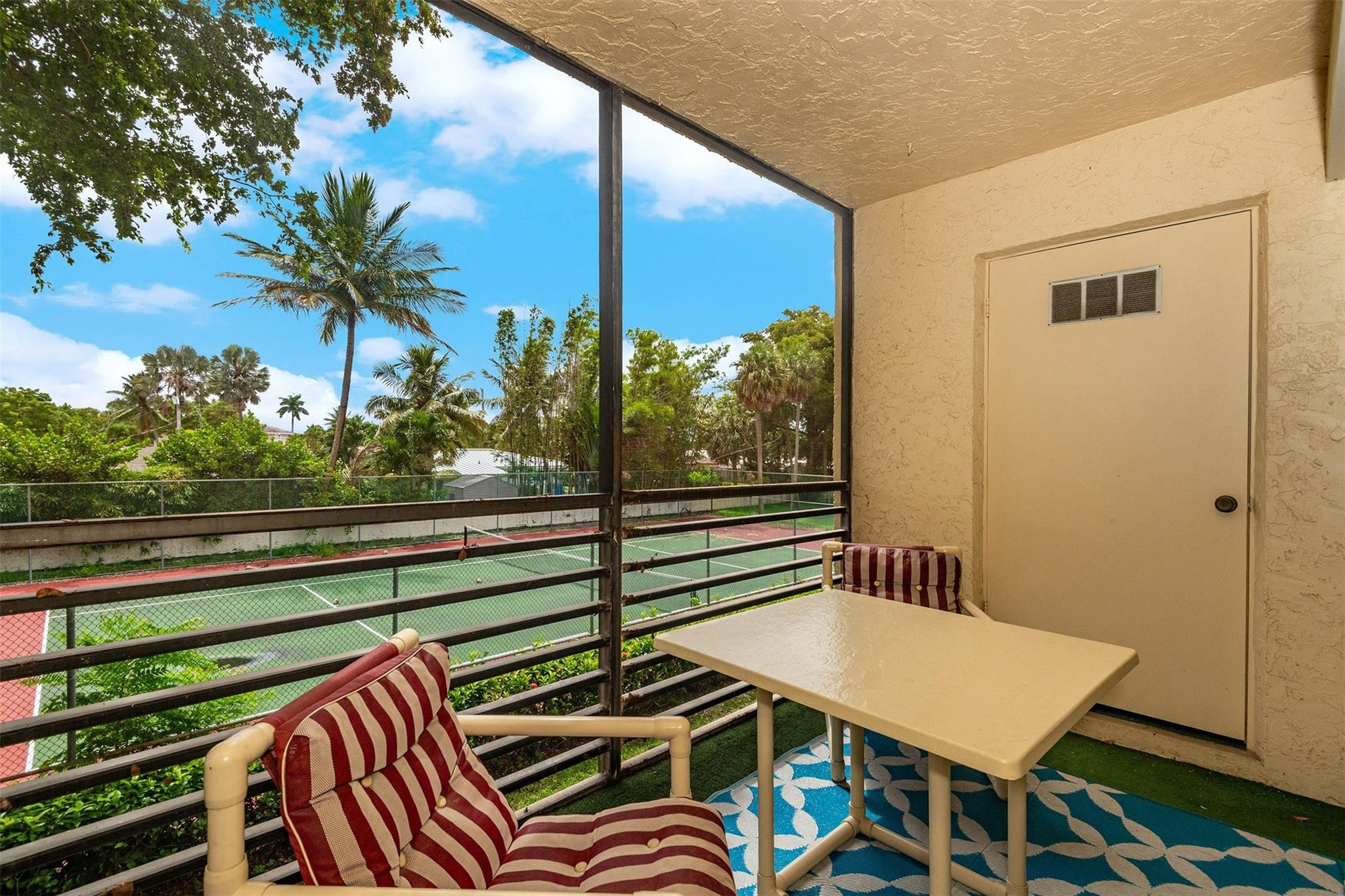128 South Cypress Road, Unit 827 Pompano Beach, FL 33060 - Photo 6 of 30 Photo 6