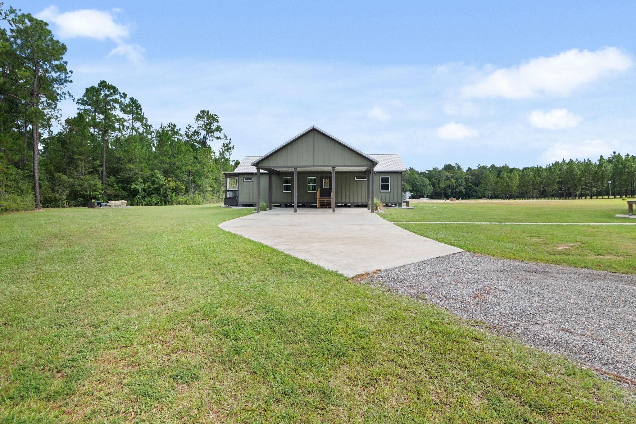 25867 Goat Cooper Road Robertsdale, AL 36567 - Photo 4 of 34 Front Of Structure