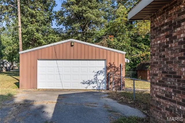 $228,900 | 200 Margaret Drive, East Prairie, MO 63845