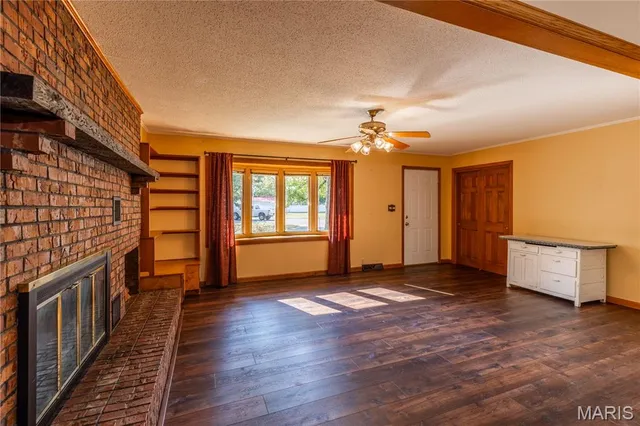 $228,900 | 200 Margaret Drive, East Prairie, MO 63845