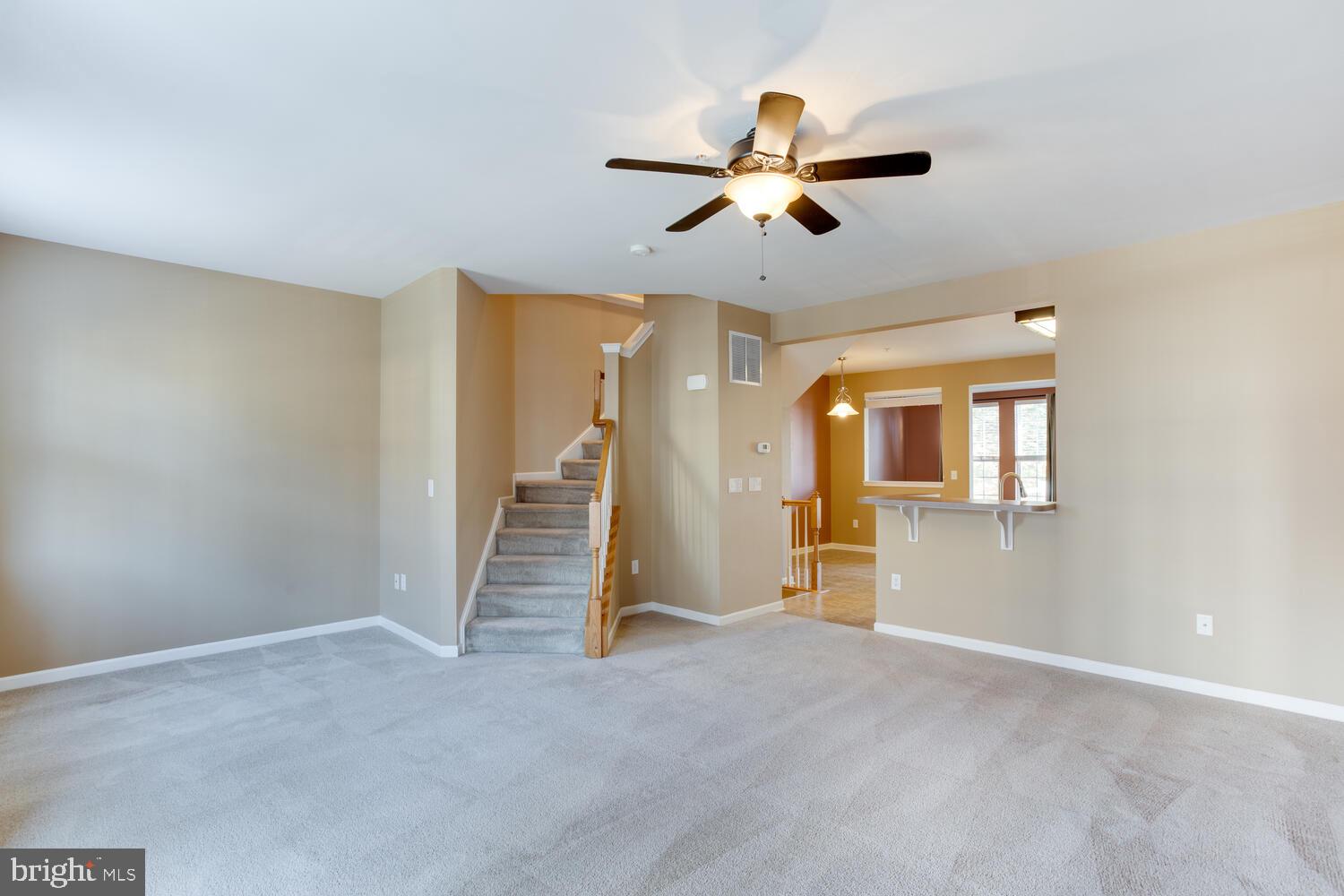 2303 Forest Ridge Terrace, Unit E Chesapeake Beach, MD 20732 - Photo 23 of 73 Living room