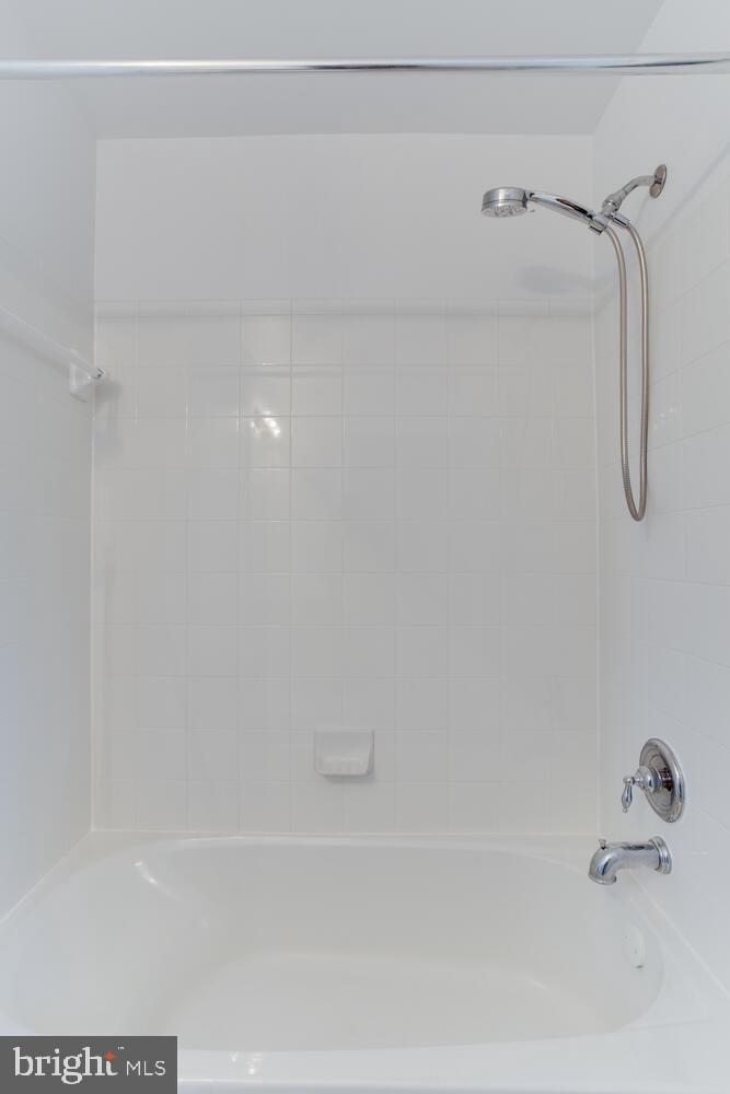 2303 Forest Ridge Terrace, Unit E Chesapeake Beach, MD 20732 - Photo 29 of 73 Primary bath
