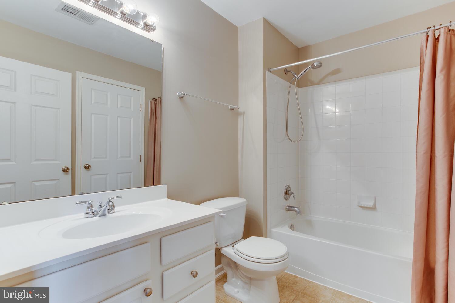 2303 Forest Ridge Terrace, Unit E Chesapeake Beach, MD 20732 - Photo 32 of 73 Hall bath attached to bedroom