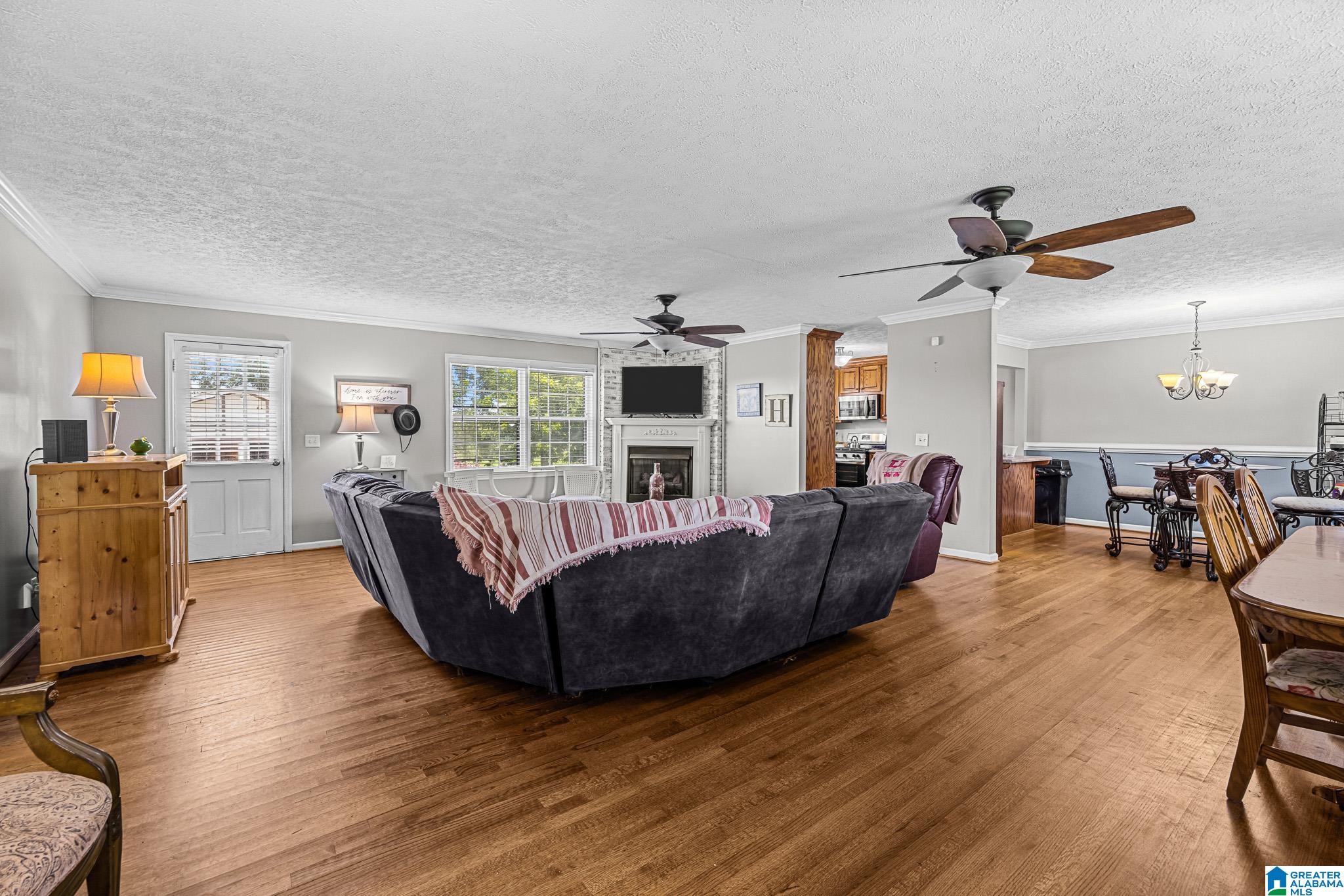301 County Road 44 Jemison, AL 35085 - Photo 13 of 32