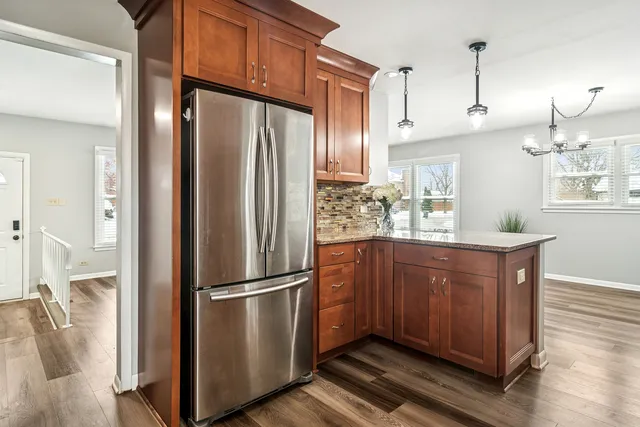 $530,000 | 1115 East Orchard Street, Arlington Heights, IL 60005