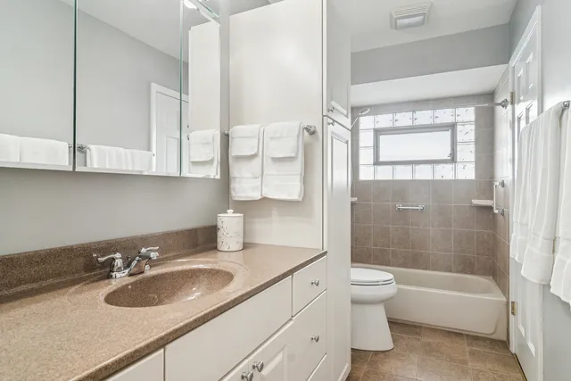 $530,000 | 1115 East Orchard Street, Arlington Heights, IL 60005