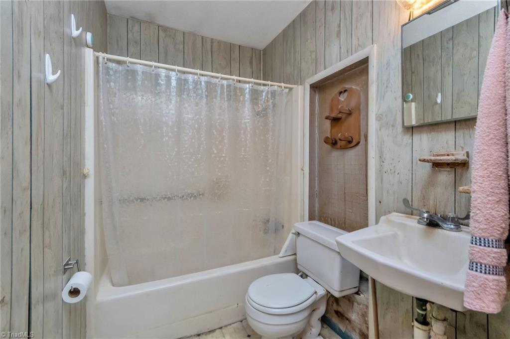 2102 Walshtown Road Boomer, NC 28606 - Photo 21 of 21 Gallery Image 21
