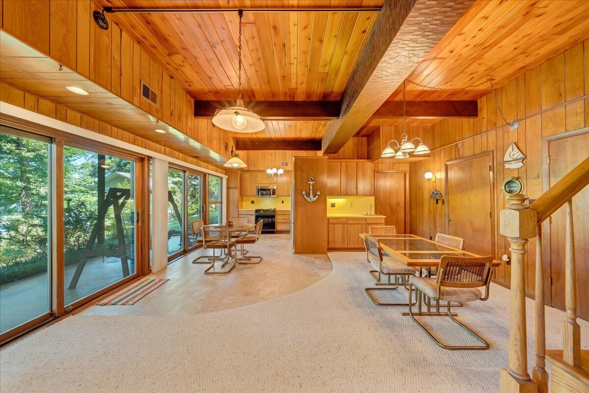 793 Highland Lake Road Union Hall, VA 24176 - Photo 23 of 44 Great Room