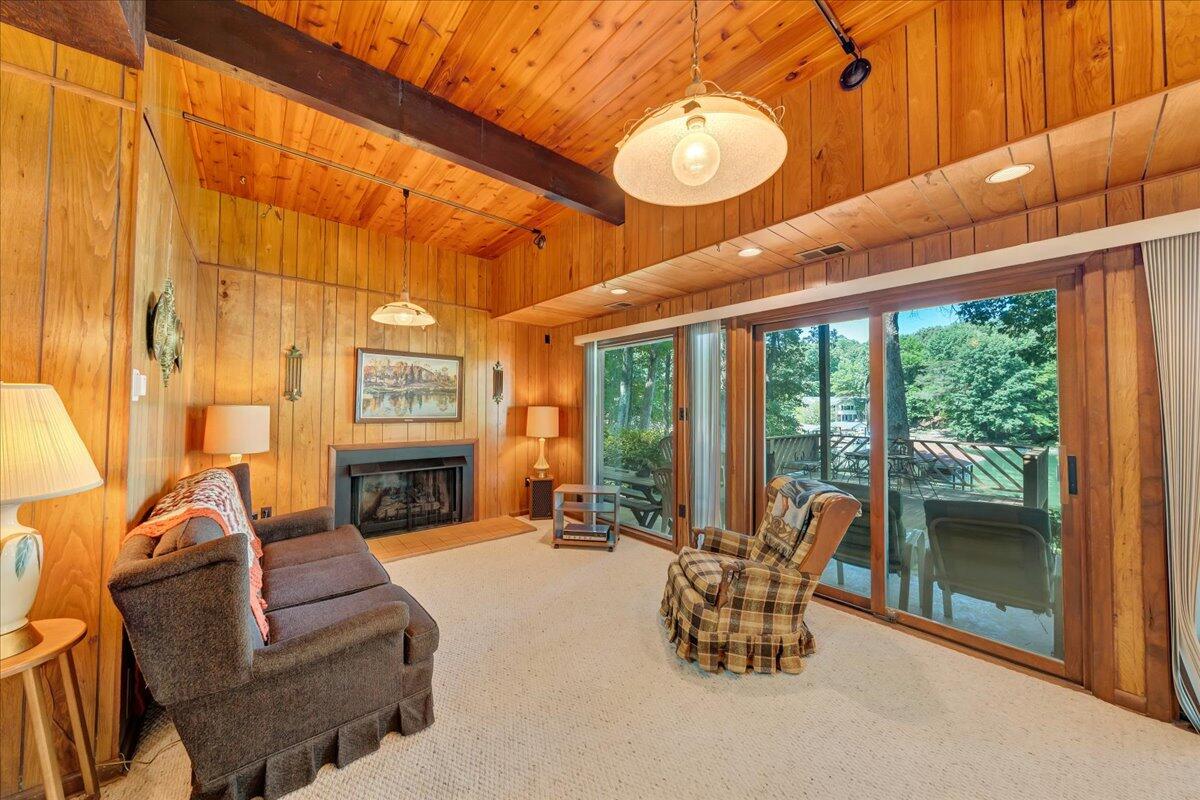 793 Highland Lake Road Union Hall, VA 24176 - Photo 24 of 44 Great Room