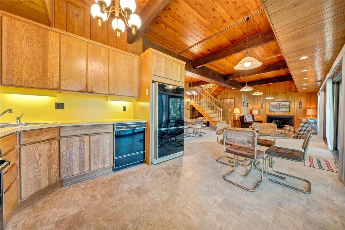 793 Highland Lake Road Union Hall, VA 24176 - Photo 27 of 44 Great Room