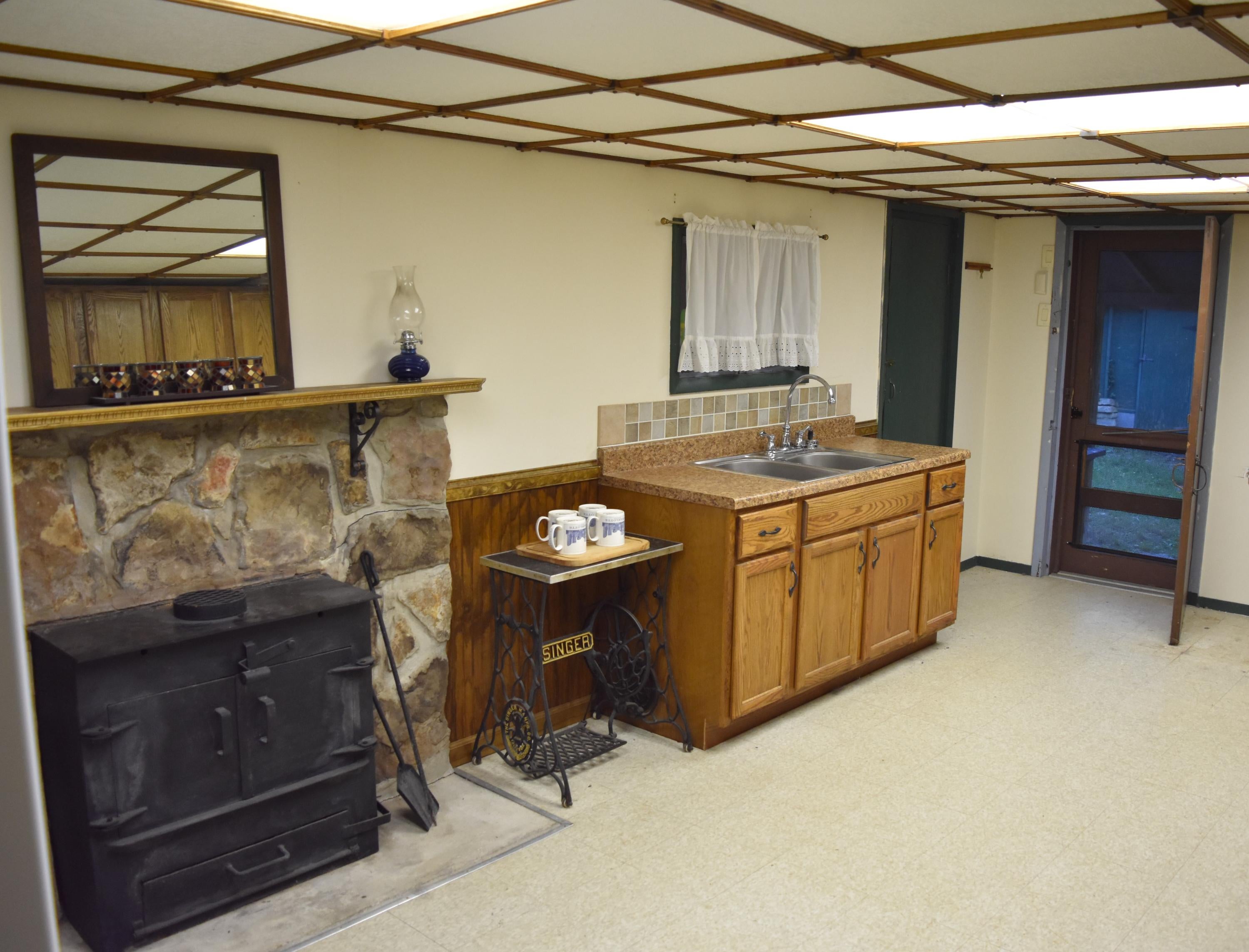1127 Bacon Falls Road Talcott, WV 24981 - Photo 54 of 66 Gallery Image 54