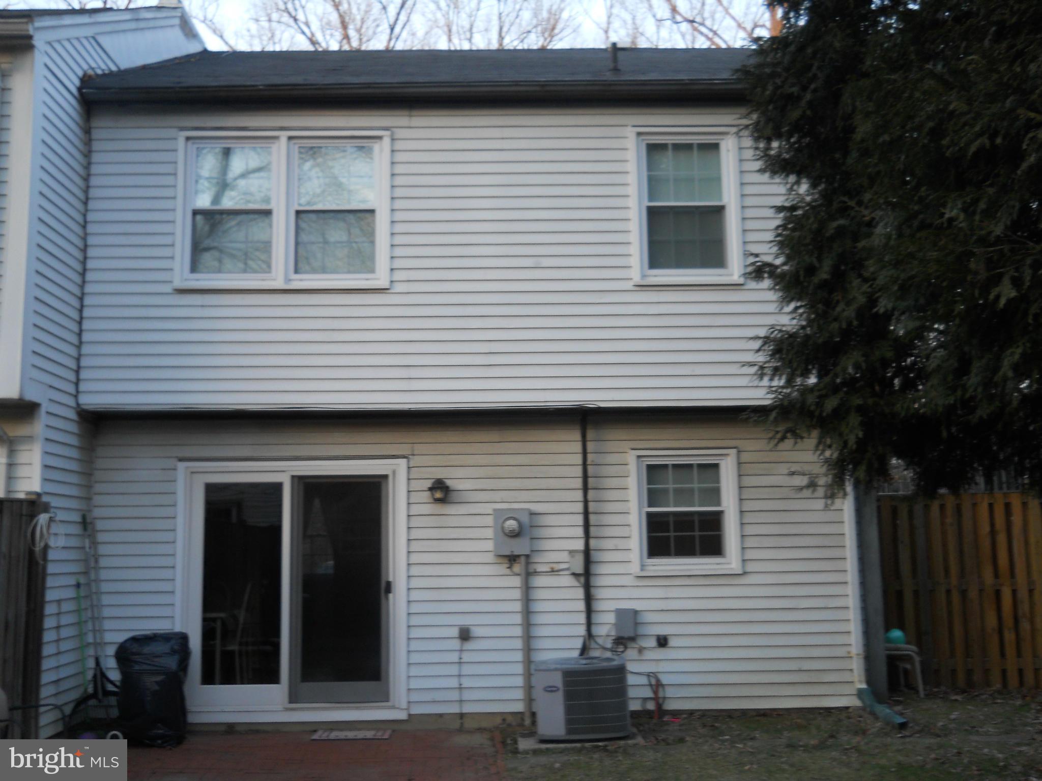 7717 Matisse Way Springfield, VA 22153 - Photo 4 of 9 Exterior (General)